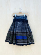 Load image into Gallery viewer, Vintage Tribal Hmong Blue Indigo Wrap Skirt