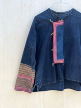 Load image into Gallery viewer, Vintage Tribal Red Dao Jacket